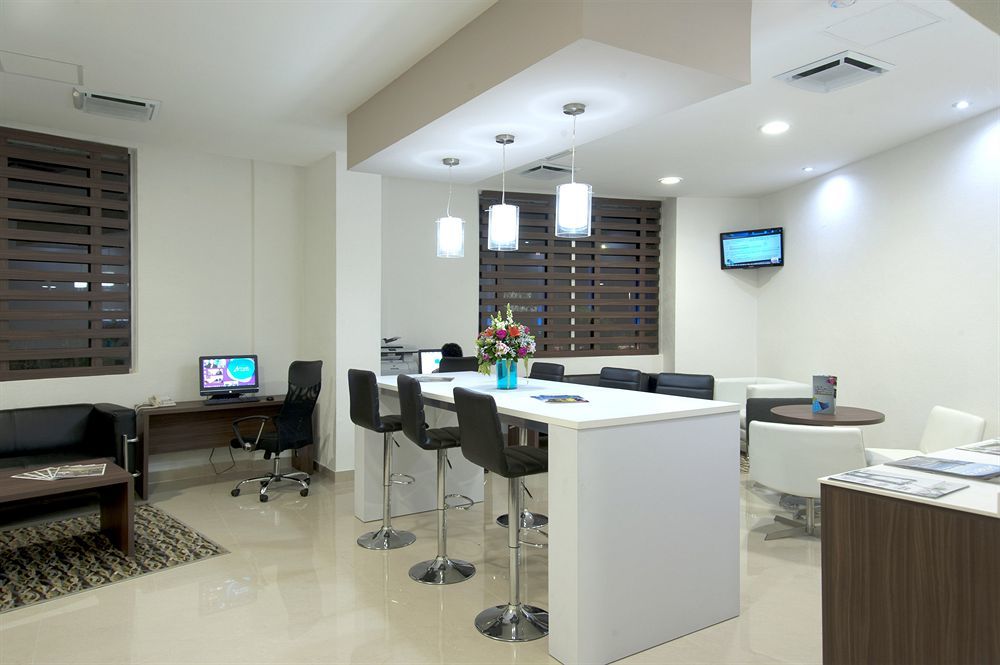 Ac Hotel By Marriott Guadalajara Expo Запопан Екстериор снимка